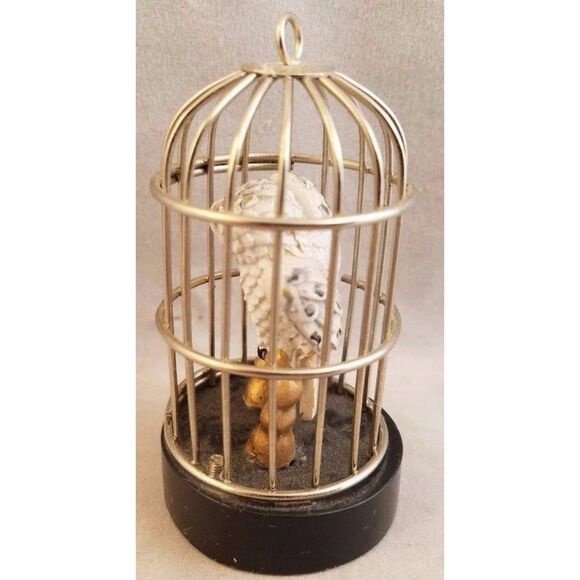 HARRY POTTER HEDWIG OWL BIRD CAGE ORNAMENT WBEI S10 3.25" TALL - Picture 5 of 7
